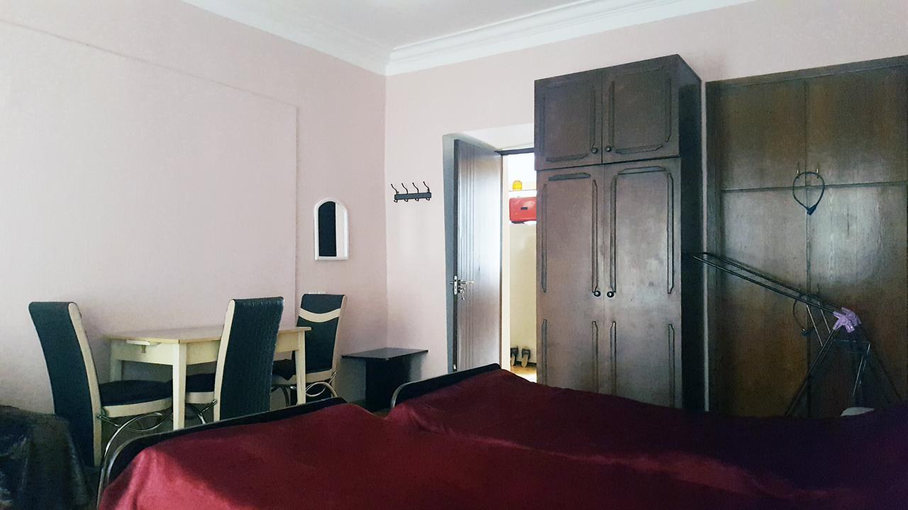 Homestay Nika تبليسي المظهر الخارجي الصورة